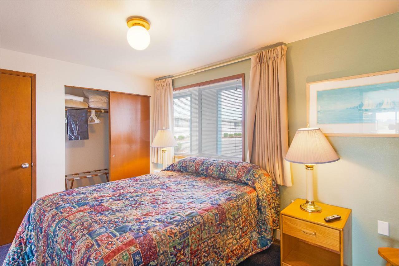 Windjammer Condos 오션 쇼어스 외부 사진
